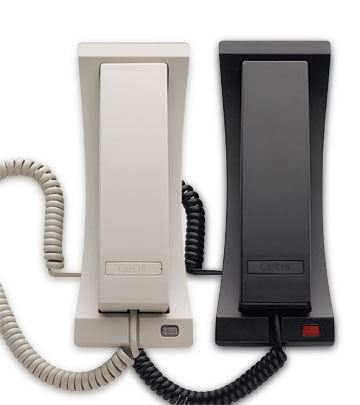 [telephone英语怎么说]telephoned用英语怎么说