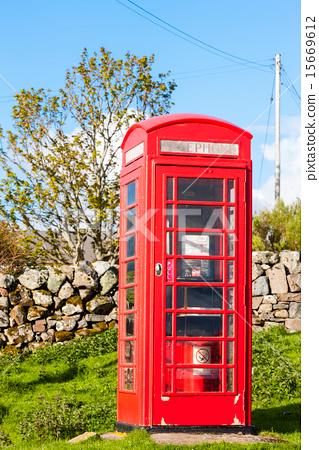 [telephone]telephone call
