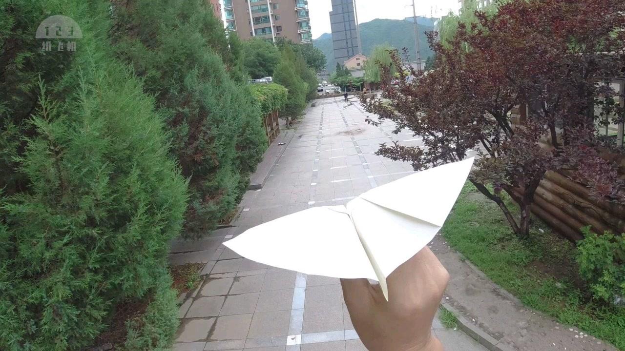 [回旋纸飞机]回旋纸飞机怎么折a4纸