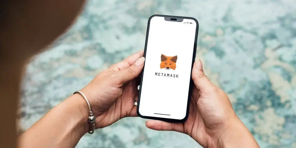 手机使用metamask,手机使用中保密要求不正确的是