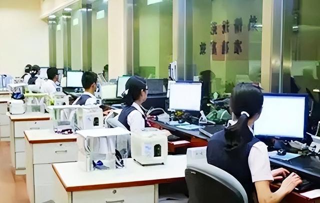 账户无关型电子货币名词解释的简单介绍