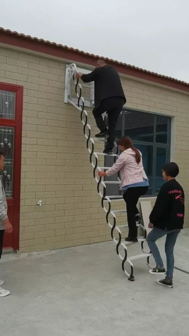 借梯子意思_借梯子是什么道理