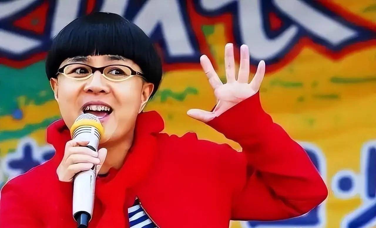 金龟子发型后面图_金龟子的头型是什么头型
