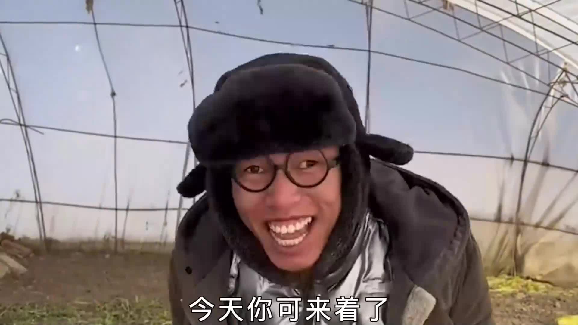 电报员制裁情侣狗_电报员原视频无消音